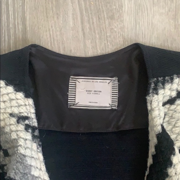 Guest Editor Vest - Picture 3 of 6